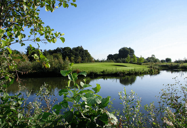 Twee greenfees 18 holes Golfcentrum de Batouwe