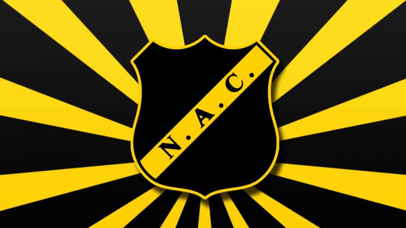 Een avondje NAC met Pierre van Hooijdonk voor 4 personen